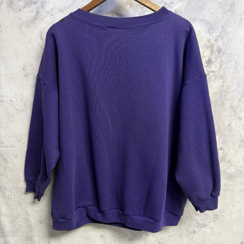 Vintage Winnie The Pooh Sweatshirt Oversized L Purple Crew Neck Cartoon 90s Y2K - Picture 2 of 16